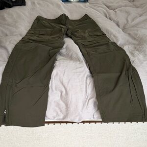 REI Dark Green Men's Cargo Pants